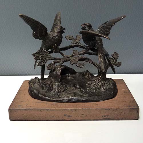Bronzefigur, zwei Vögel, Metallsockel