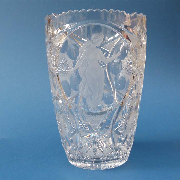 Vase, Bleikristall, geschliffen, Frauenmotiv