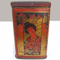 Old hungarian tea tin with asian graphics