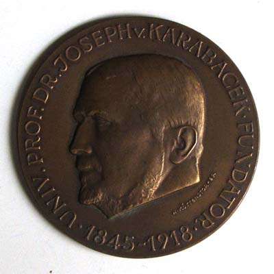 Joseph v. Karabacek, H. Köttenstorfer, alte Plakette