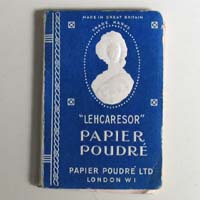 Papier Poudré, Lehcaresor