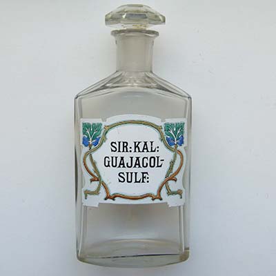 geschliffene Apothekerflasche, Guajacol, Jugendstil