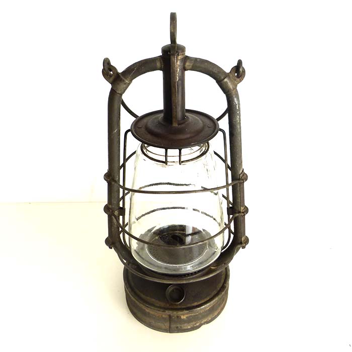 BAT Petroleum-Lampe, Fledermaus, DDR