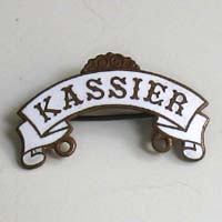 Kassier, Abzeichen