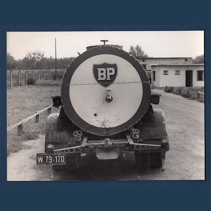 Auto / LKW, alte Fotografie, BP / British Petroleum