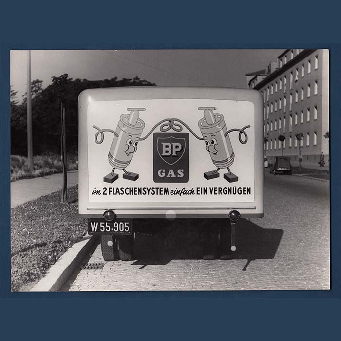 Auto / LKW, alte Fotografie, BP / British Petroleum