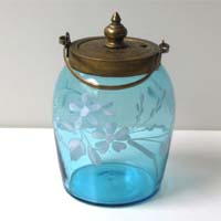 Glasdose mit Deckel, mit Glaslasur