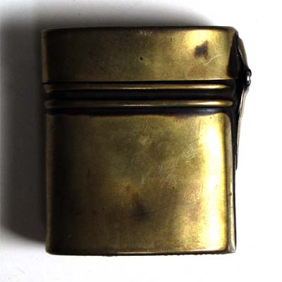 sehr alte Streichholz-Dose, Messing